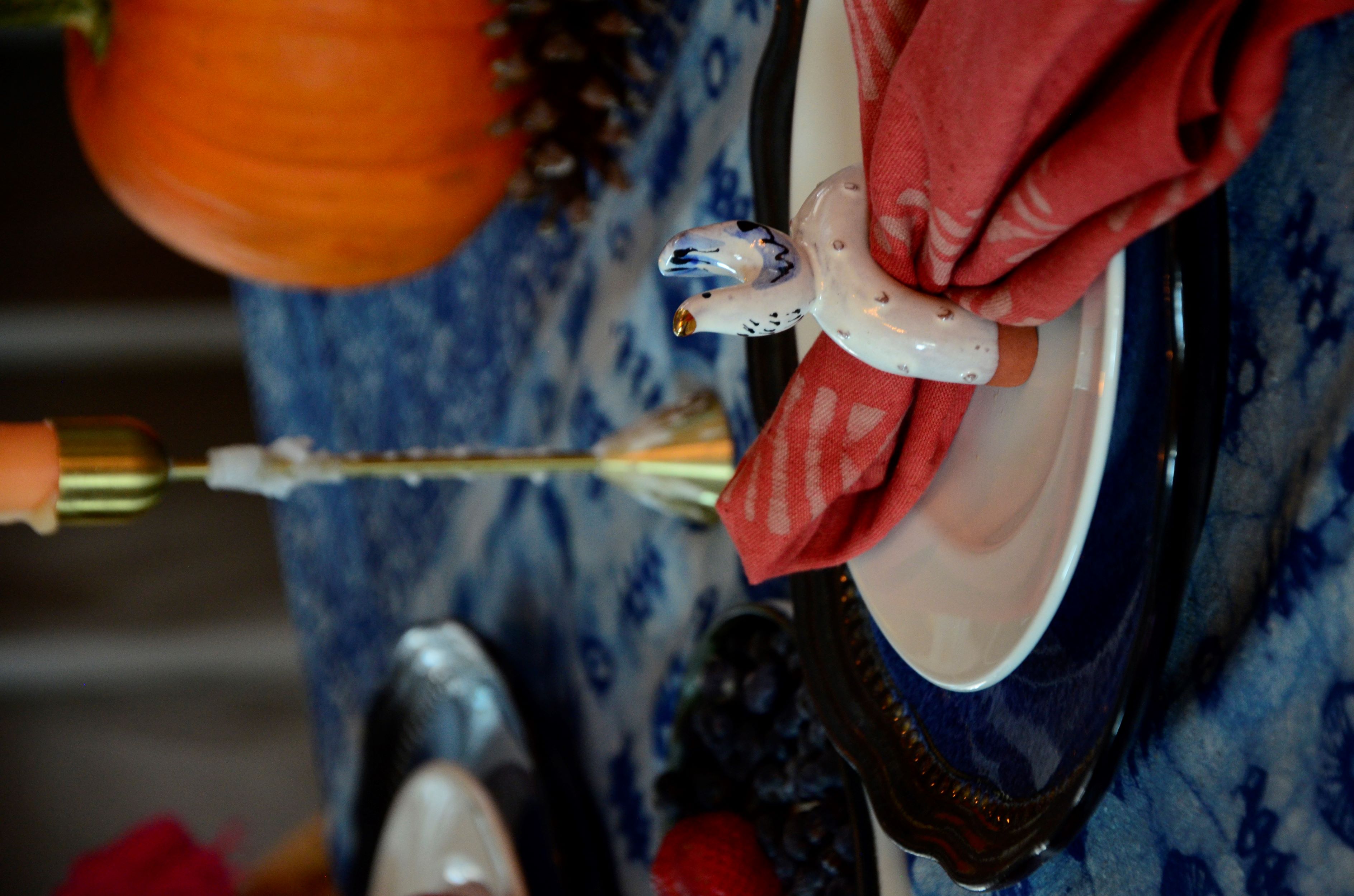 Thanksgiving table decor idea