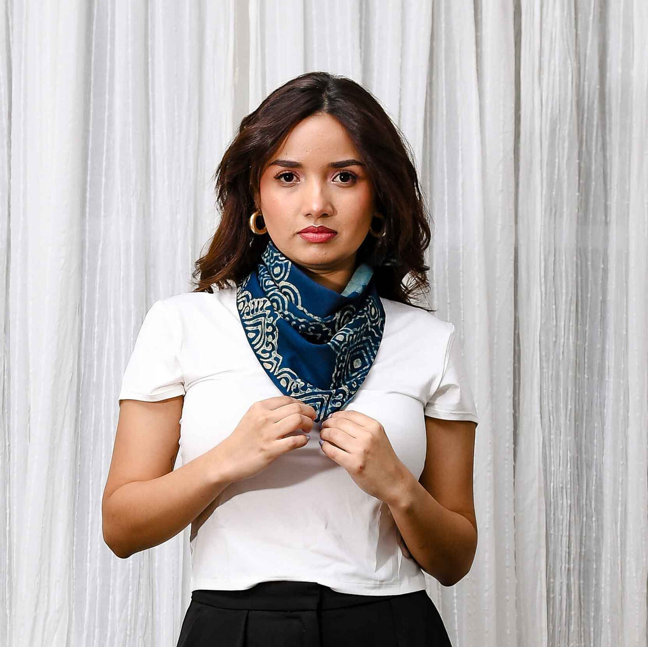 wear scarf for sun protection in summer