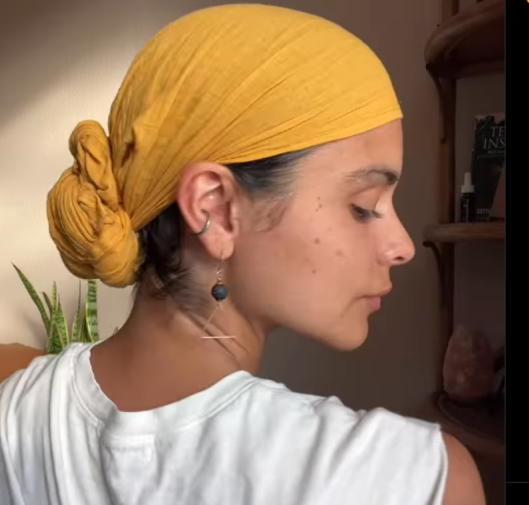 how to tie bandana with large scarf